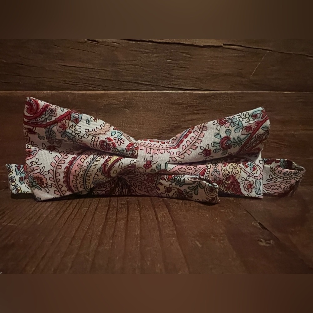 Floral Paisley Bow Tie